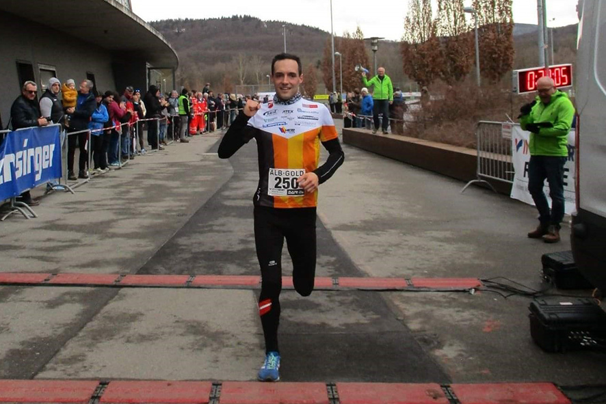 Daniel Noll beim Zieleinlauf.
